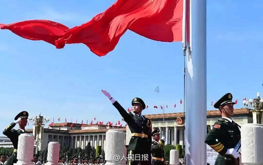天津工会开展新春“送万福 进万家”书法公益活动