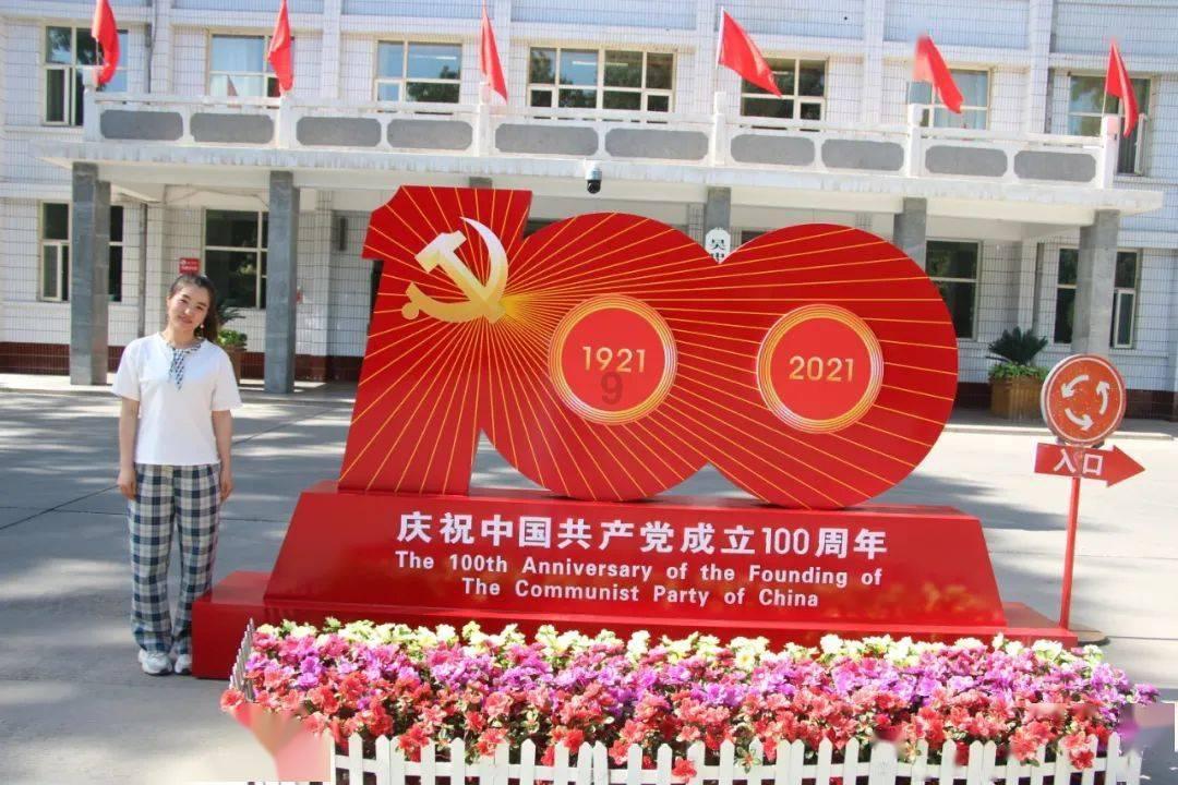 消息人士:在阿富汗坠毁的飞机进行医疗疏散