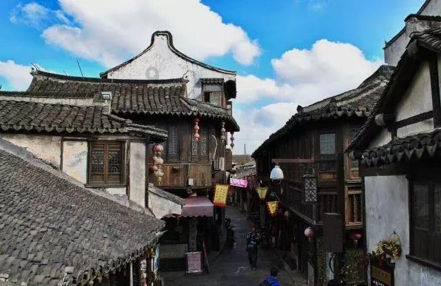 喝淡盐水可以减肥吗？若能做好这3点，或许有助体重“缓缓”降！