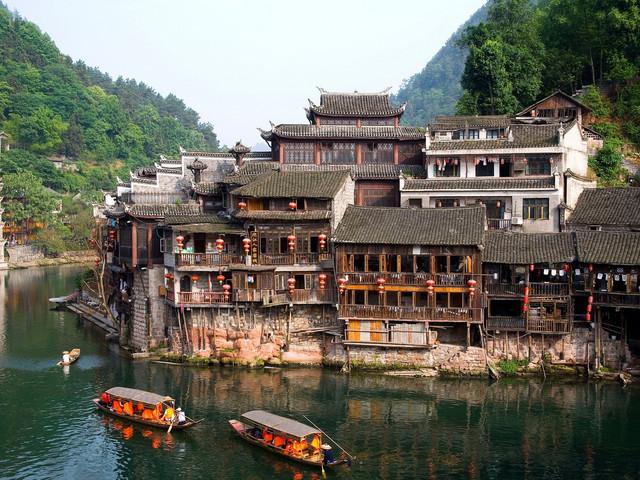 用云渲染好还是本地渲染好？