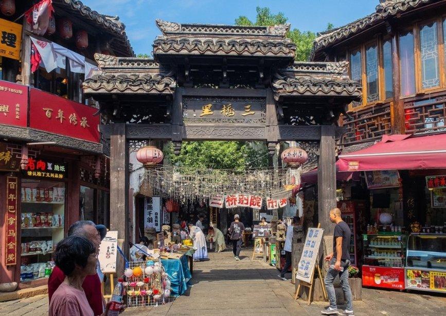 要久久爱:看懂蓝亦菲父亲逃亡,才知她为何身死,黄瀛子蒋翼痛哭